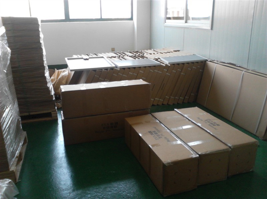 太陽能電池板成品紙箱包裝